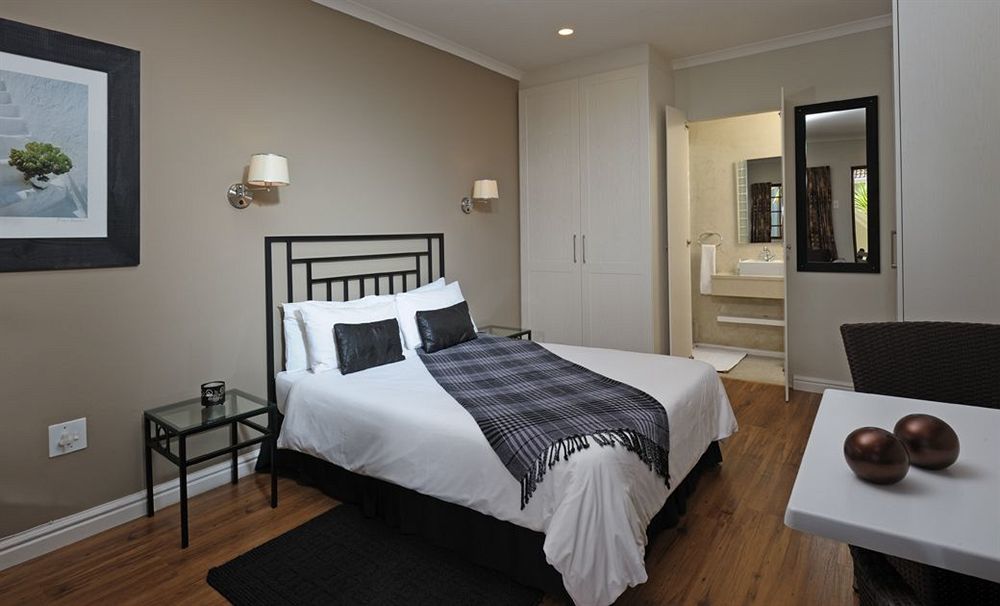 Algoa Guest House Summerstrand Port Elizabeth Exterior photo